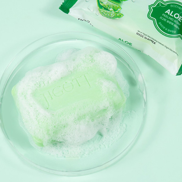 Изображение товара Мыло твердое Jigott Aloe Scrub Soap для лица и тела с экстрактом алоэ (150г)
