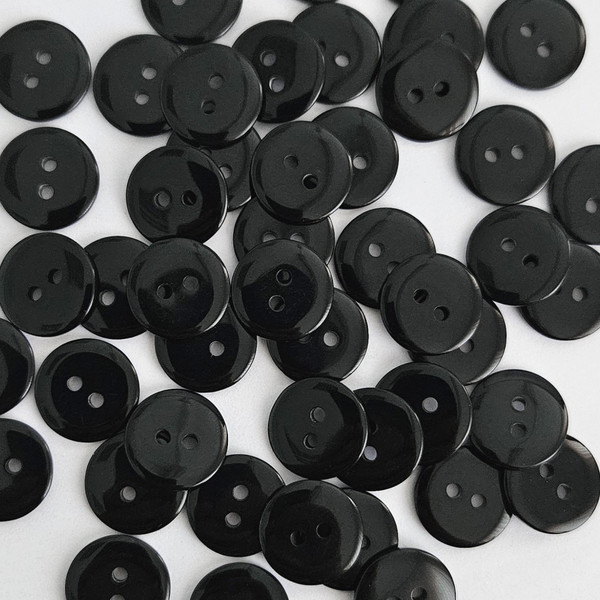 Изображение товара Набор пуговиц Sentex P-002-15/2 (50шт, черный глянцевый)