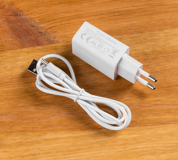 Изображение товара Настольная лампа Sundays Home SM-620 (белый)