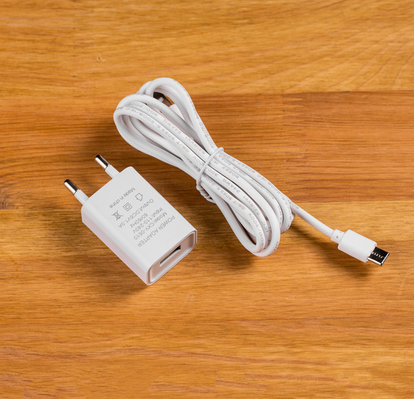 Изображение товара Настольная лампа Sundays Home SM-625 (белый)