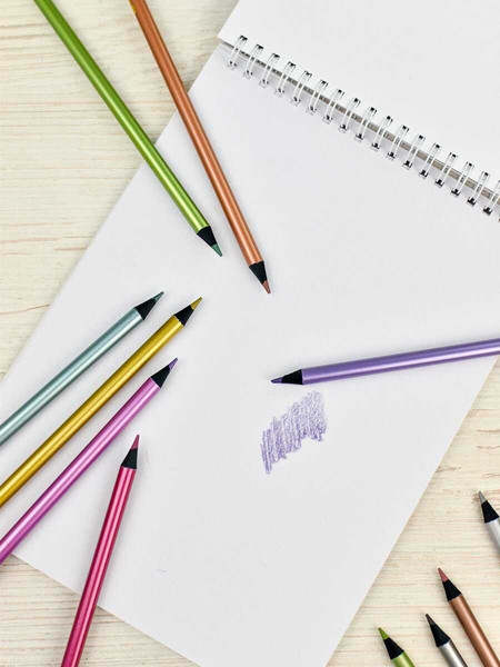 Изображение товара Набор цветных карандашей Феникс+ Металлик / 64099 (12цв)