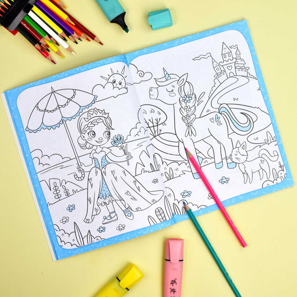 Изображение товара Раскраска Феникс+ Большая раскраска. Принцессы и единороги / 67728