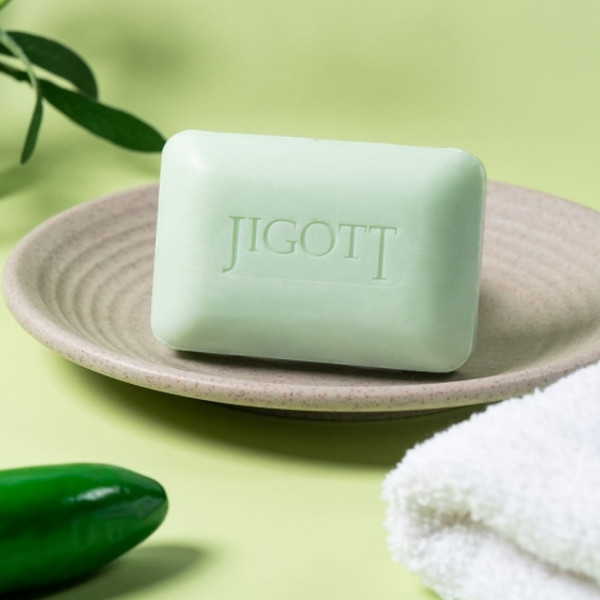 Изображение товара Мыло твердое Jigott Cucumber Scrub Soap с экстрактом огурца (150г)