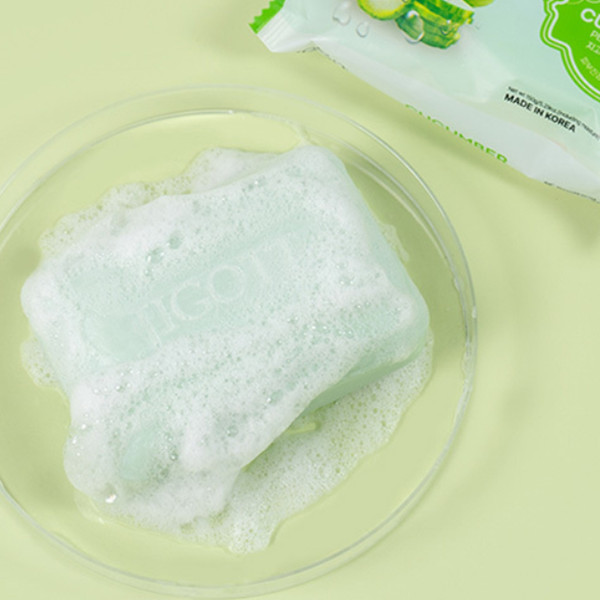 Изображение товара Мыло твердое Jigott Cucumber Scrub Soap с экстрактом огурца (150г)