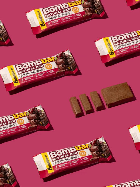 Изображение товара Набор протеиновых батончиков Bombbar Вишневый брауни (20x60г)