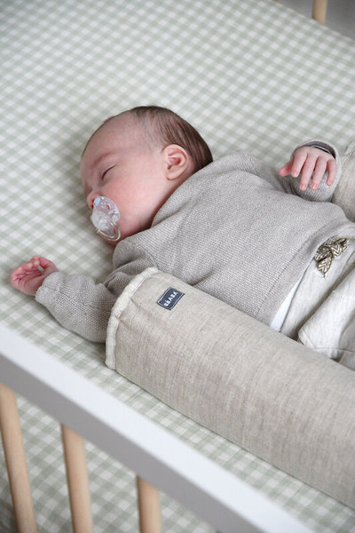 Изображение товара Подушка-позиционер Beaba Bebecal Lin Naturel 915063