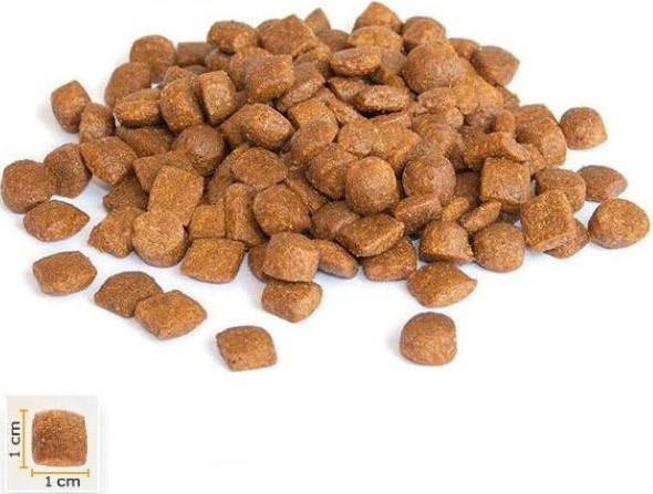 Изображение товара Сухой корм для кошек BonaCibo Для взрослых кошек всех пород курица и рис с анчоусами (15кг)