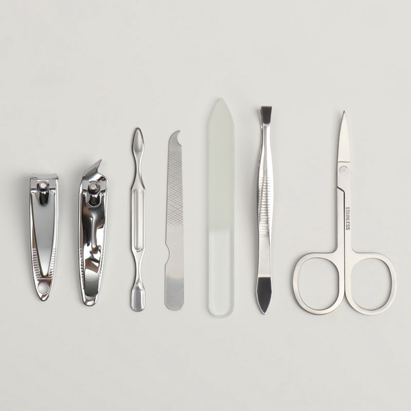 Изображение товара Набор для маникюра Queen Fair 4103604 (красный)