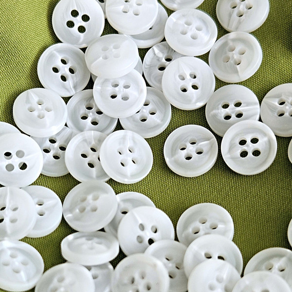 Изображение товара Набор пуговиц Sentex P-A1828 12.5/4 (20шт, белый)
