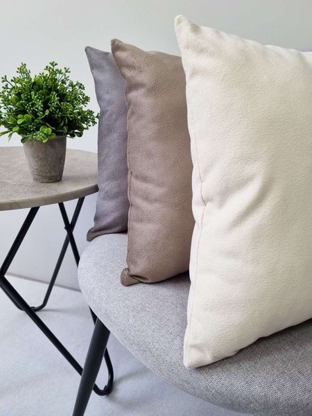 Изображение товара Комплект подушек декоративных MATEX Aria Premium Velours / 65-517 (2шт, светло-коричневый)