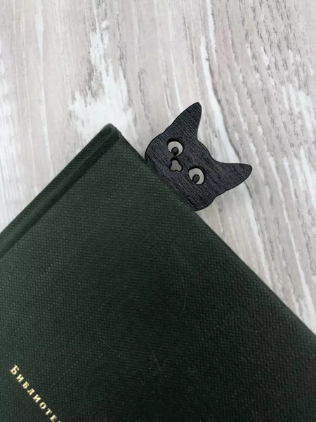 Изображение товара Держатель для страниц ОМурМебель Литературный комфорт Котик (черный)