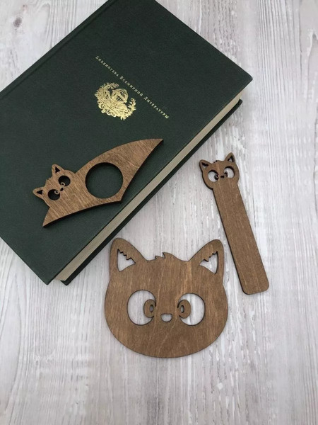 Изображение товара Держатель для страниц ОМурМебель Литературный комфорт Котик (коричневый)