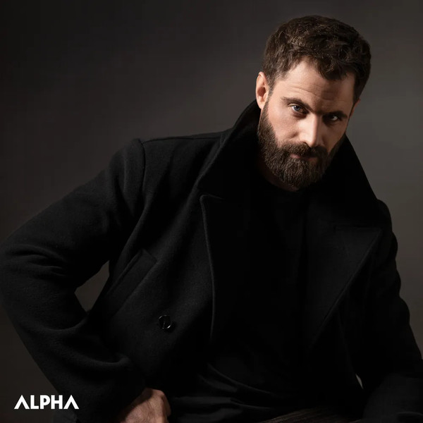 Изображение товара Набор косметики для тела и волос Estel Alpha Сила Шампунь+Гель д/душа+Дезодорант (300мл+250мл+100мл)