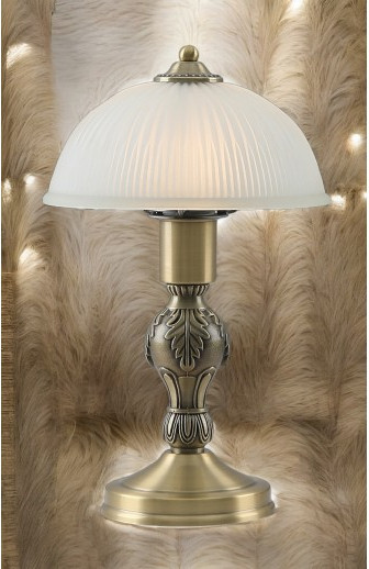 Изображение товара Прикроватная лампа ArtStyle HT-710AB (латунь)