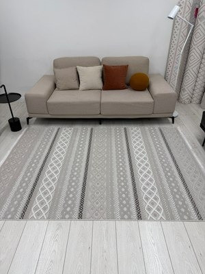 Изображение товара Ковер Radjab Carpet Моника Прямоугольник MC 385A / 12591RK (1.6x2.3, Light Beige)