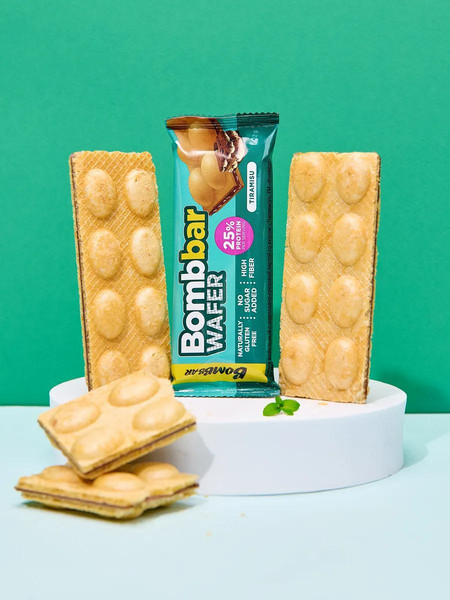 Изображение товара Набор протеиновых батончиков Bombbar Тирамису с шоколадно-ореховой пастой (20x32г)