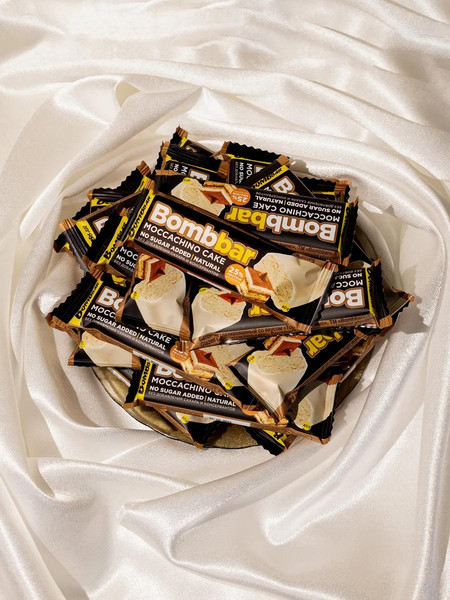 Изображение товара Набор протеиновых батончиков Bombbar Торт моккачино (30x40г)