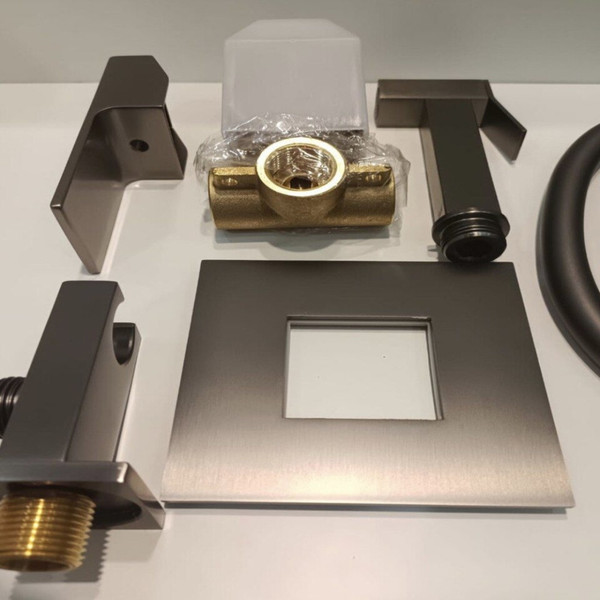 Изображение товара Гигиенический душ со смесителем Vieir V393553G