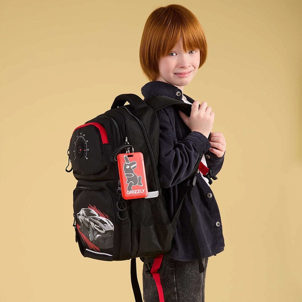Изображение товара Школьный рюкзак Grizzly RB-553-2 (черный/красный)