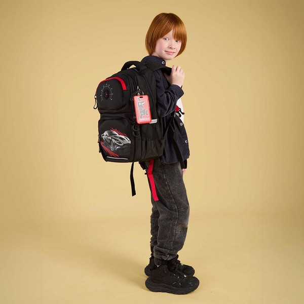 Изображение товара Школьный рюкзак Grizzly RB-553-2 (черный/красный)