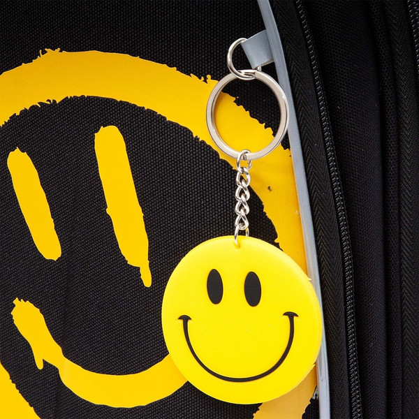 Изображение товара Школьный рюкзак Grizzly RAz-587-1 (черный/желтый)