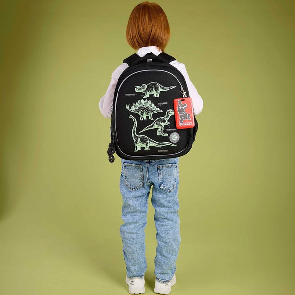 Изображение товара Школьный рюкзак Grizzly RAz-587-5 (черный)