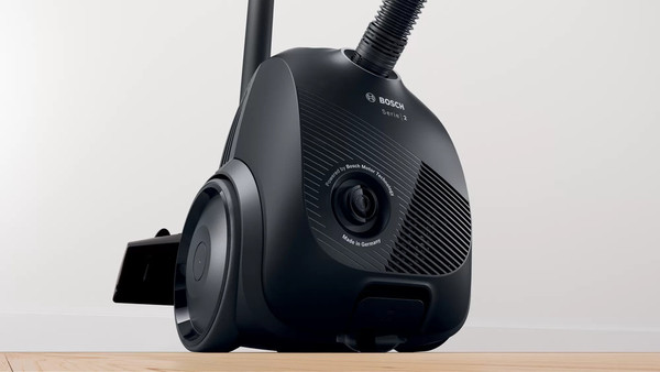 Изображение товара Пылесос Bosch BGBS2LB1 (черный)