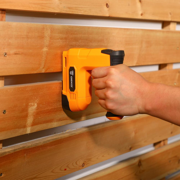 Изображение товара Аккумуляторный степлер Deko DKES3.6-Li / 083-1099