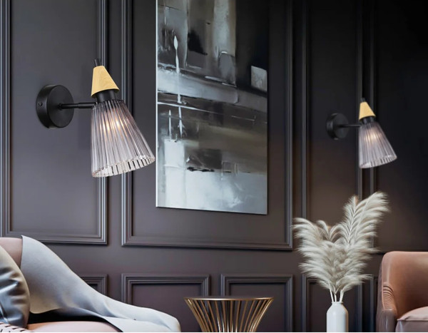 Изображение товара Бра Ambrella LH58118 BK/LW/SM (черный/светлое дерево/дымчатый)