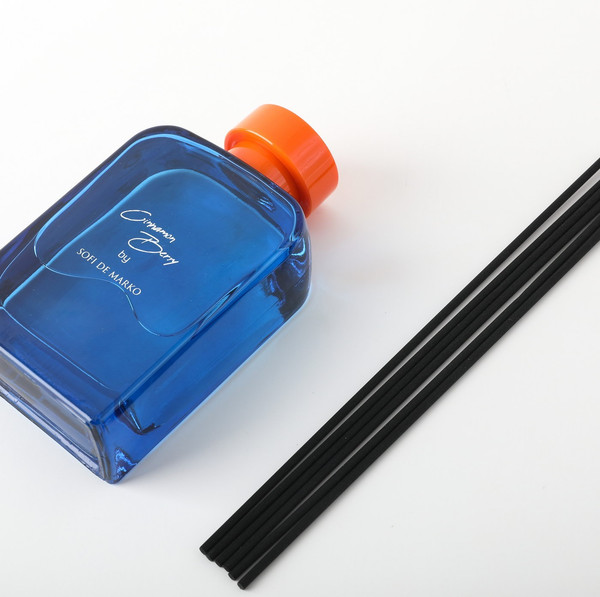 Изображение товара Аромадиффузор Sofi de Marko Cinnamon Berry / Дф-44-200мл (200мл)