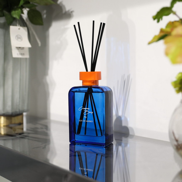 Изображение товара Аромадиффузор Sofi de Marko Cinnamon Berry / Дф-44-200мл (200мл)