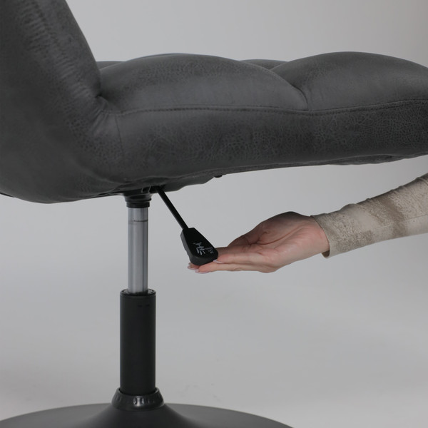 Изображение товара Кресло мягкое AksHome Grande поворотное (экокожа/винтажный черный Watusi 16/черный)