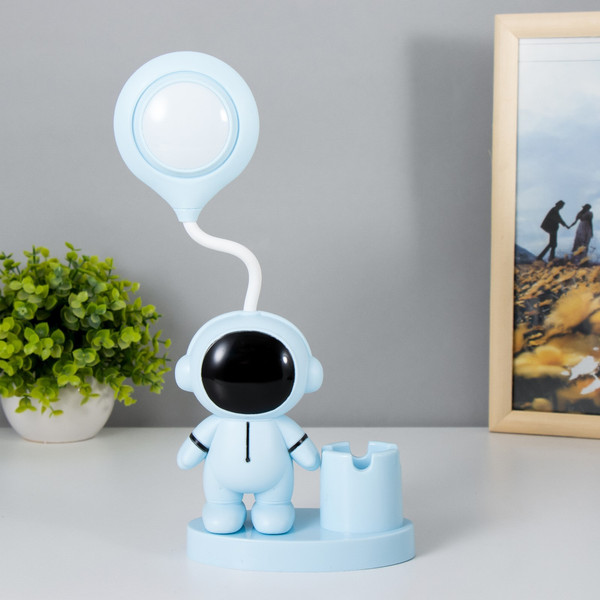 Изображение товара Настольная лампа Risalux Космонавт 9236023