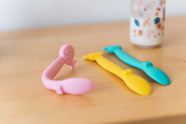 Изображение товара Ложка для кормления Suavinex Blue Whale S Whale Spoon Blue L3 IT 401352