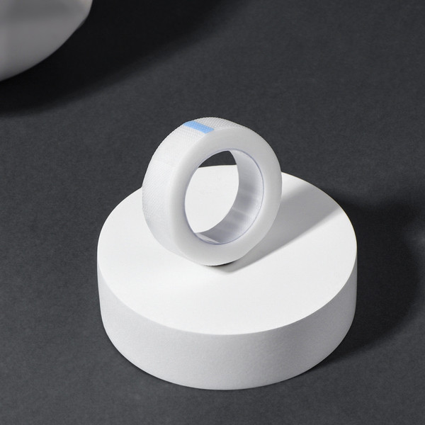 Изображение товара Скотч для наращивания ресниц Queen Fair 10513392