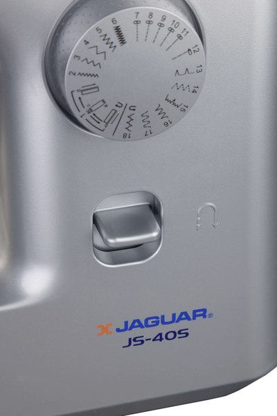 Изображение товара Швейная машина Jaguar JS-40s