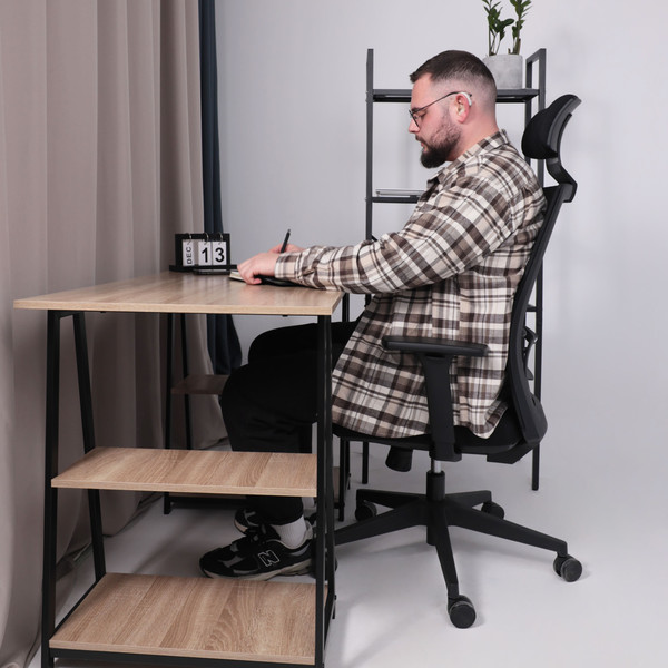 Изображение товара Кресло офисное AksHome Arcus (черная сетка/ткань/черный полиамид)