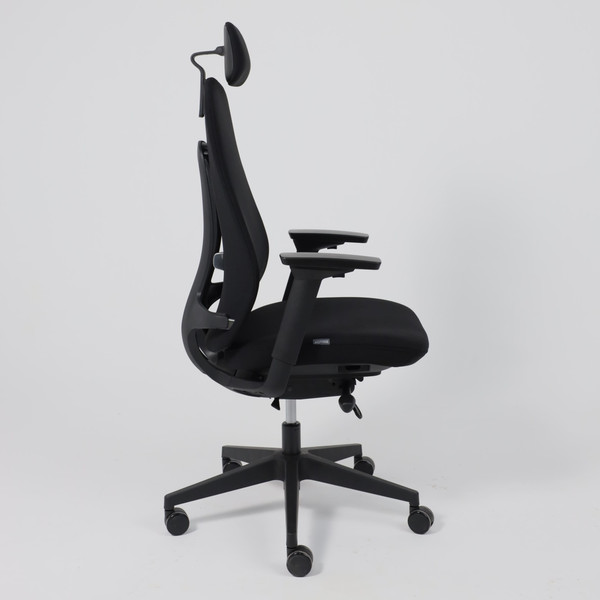 Изображение товара Кресло офисное AksHome Vortex (черная ткань/черный полиамид)