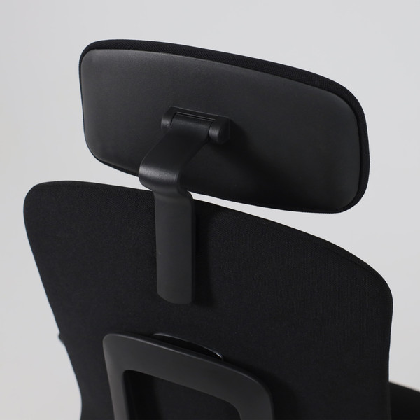 Изображение товара Кресло офисное AksHome Vortex (черная ткань/черный полиамид)