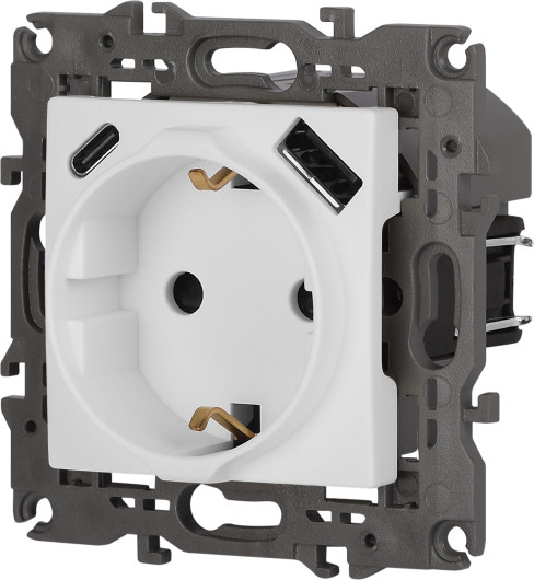 Изображение товара Розетка ЭРА Elegance 14-4108-01М 2P+E 16A-250В / Б0067710 (белый матовый)