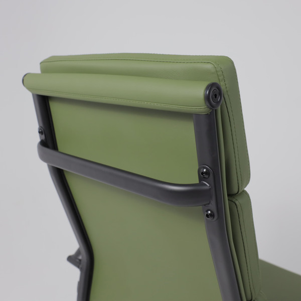 Изображение товара Кресло офисное AksHome Indigo (зеленый/черный)