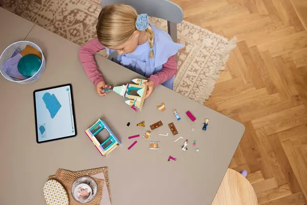 Изображение товара Конструктор Lego Disney Princess Замороженный замок Эренделл 43265