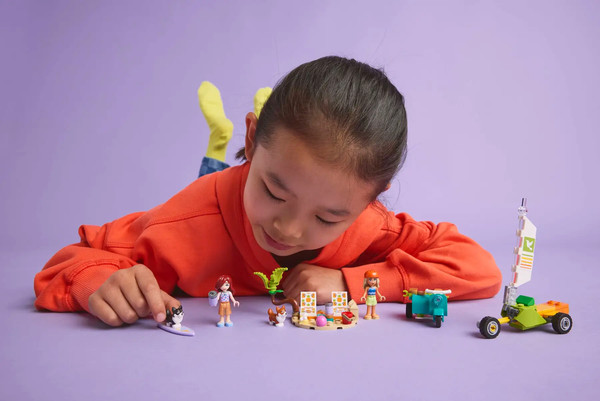 Изображение товара Конструктор Lego Friends Собаки-серфингисты и приключения на скутере 42641