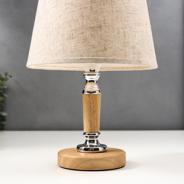 Изображение товара Прикроватная лампа Risalux 16389/1 / 5448852 (бежевый/хром)