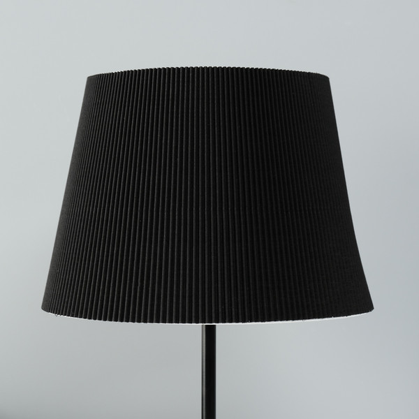 Изображение товара Прикроватная лампа Risalux Строгость 10689405 (черный)