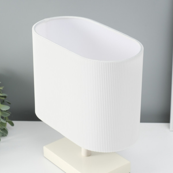 Изображение товара Прикроватная лампа Risalux Консул 10689412 (белый)