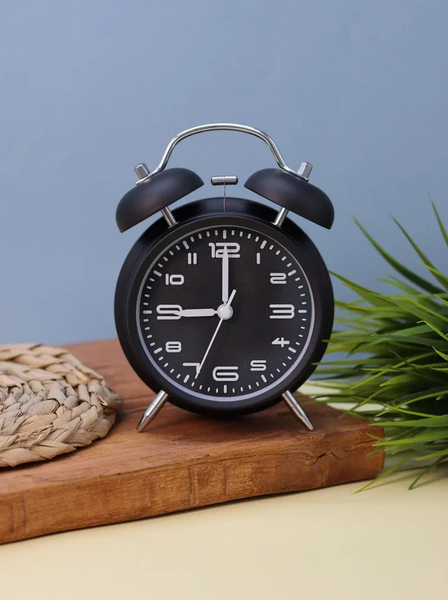 Изображение товара Настольные часы ILikeGift Numeral / C012-05 (черный/белый)