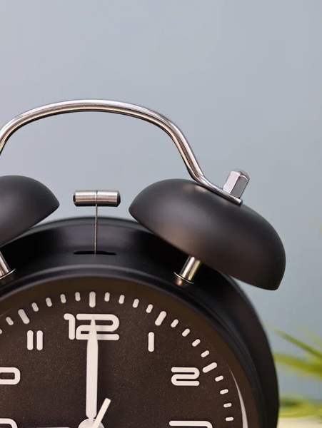 Изображение товара Настольные часы ILikeGift Numeral / C012-05 (черный/белый)