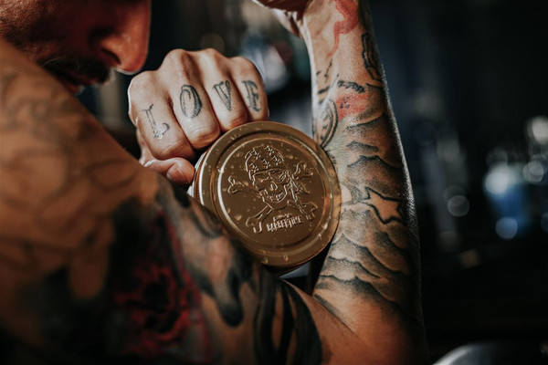 Изображение товара Помада для укладки волос Barbertime Паутинка с кератином (150мл)