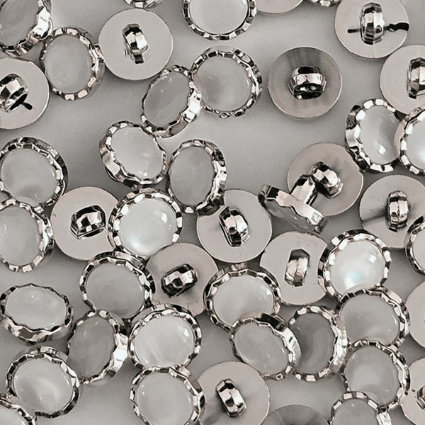 Изображение товара Набор пуговиц Sentex PN-2-11.5 (100шт, белый/серебряный)